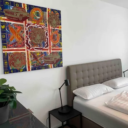 Apartmán Business-apartment Mit 3 Schlafzimmern Und Parkplatz - 8 Im 2 Og Neuss