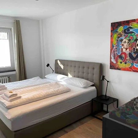 Apartmán Business-apartment Mit 3 Schlafzimmern Und Parkplatz - 8 Im 2 Og Neuss